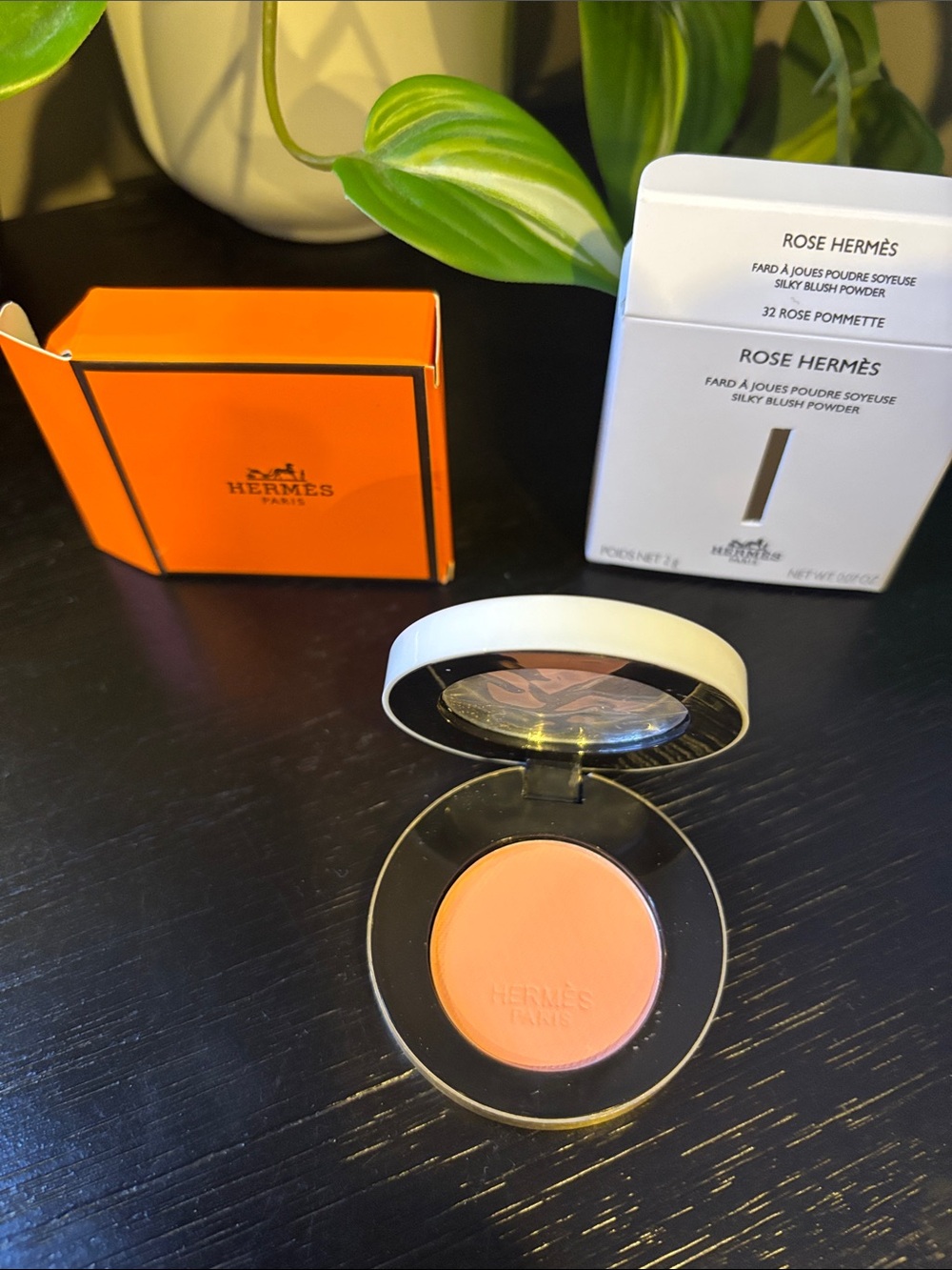 Rose Pommète Silky Blush Powder — 32 Rose blush powder 2g